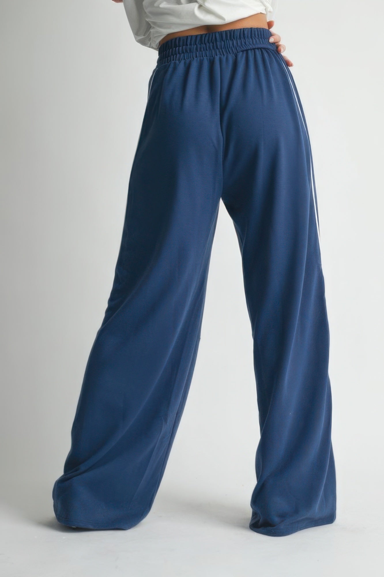 Piping Detail Drawstring Pants